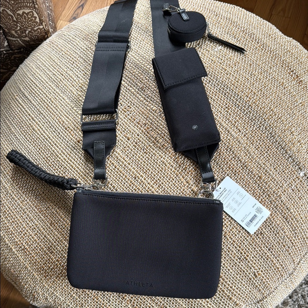 Athleta Black Belt Bag with Adjustable Straps NWT